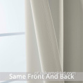 Cortinas blackout em creme para a sala de estar